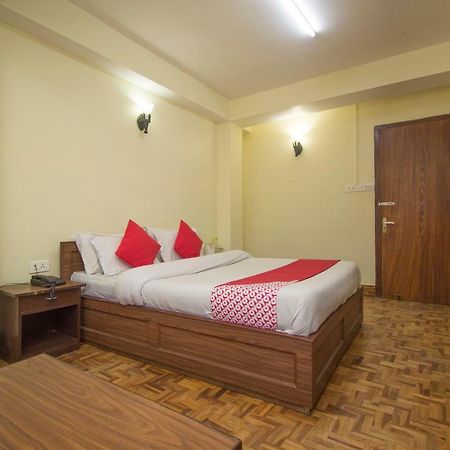 Hotel Oyo 28754 The Sunrise Residency Gangtok Exterior foto