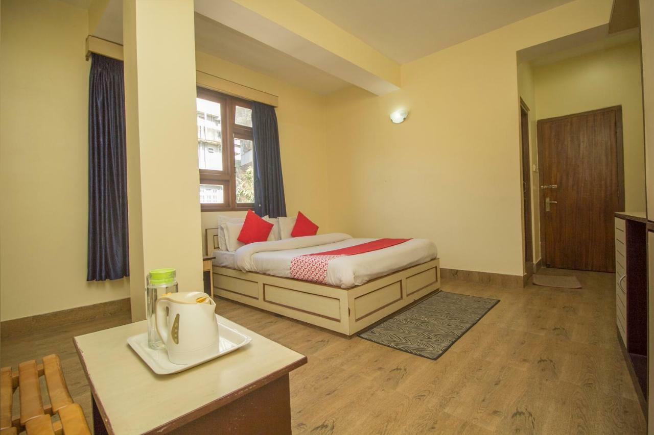 Hotel Oyo 28754 The Sunrise Residency Gangtok Exterior foto