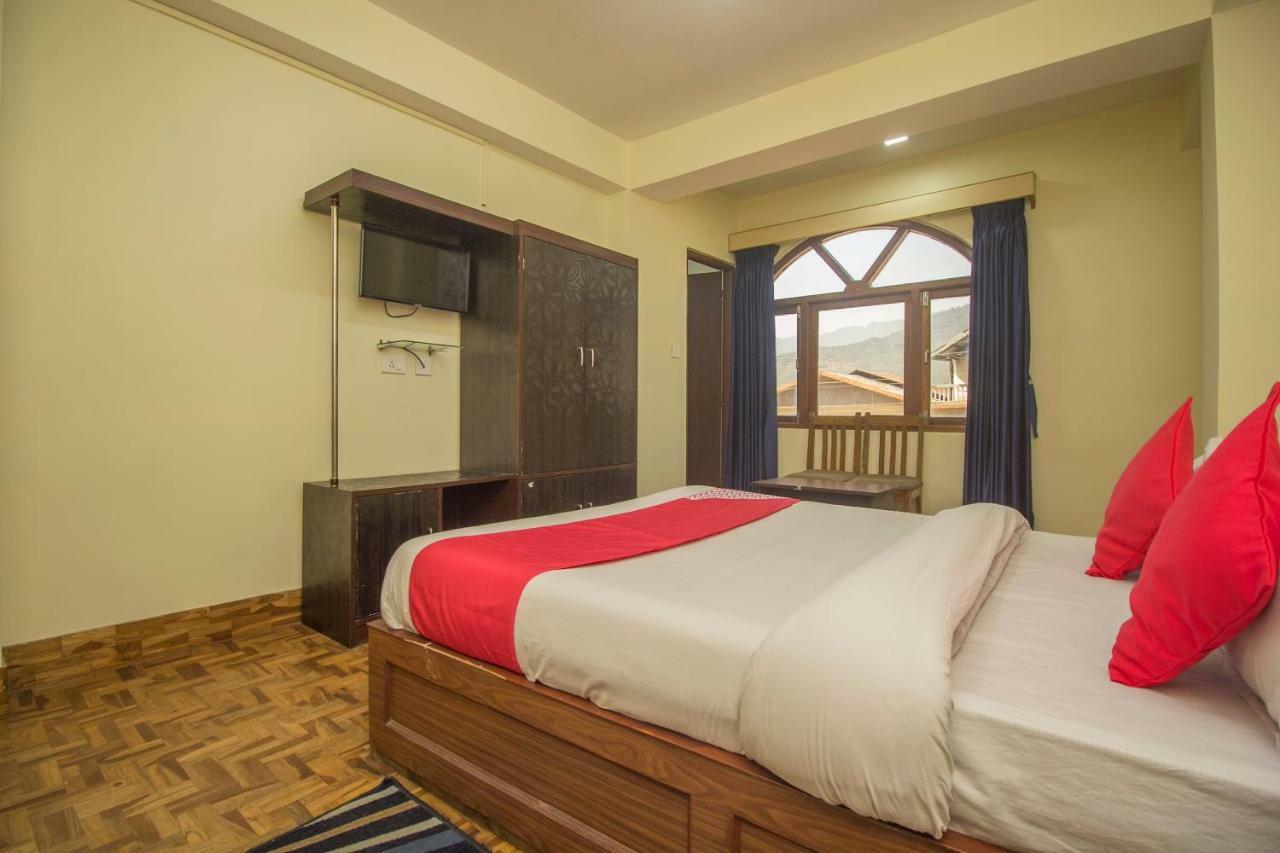 Hotel Oyo 28754 The Sunrise Residency Gangtok Exterior foto