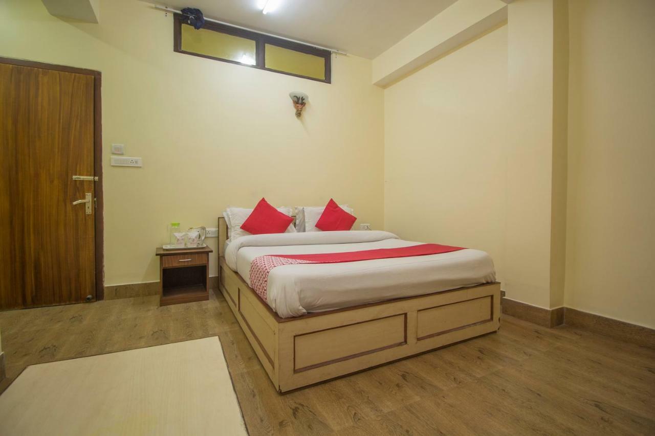Hotel Oyo 28754 The Sunrise Residency Gangtok Exterior foto